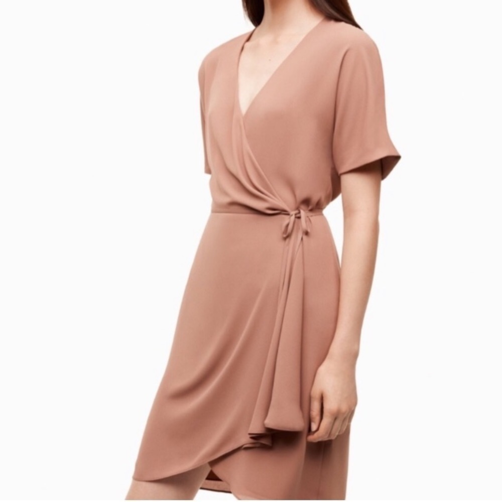 Aritzia Babaton Size Medium Brown Wrap Dress Short Sleeves Belted Polyester